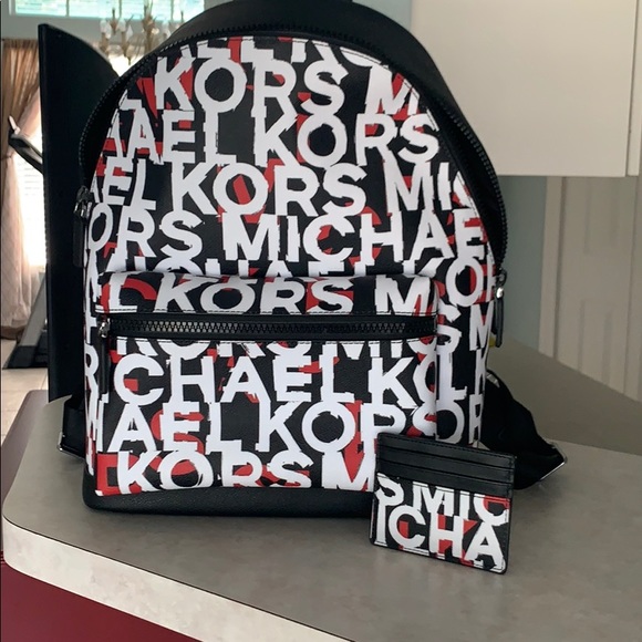 Michael Kors Back Pack and wallet - Picture 1 of 6